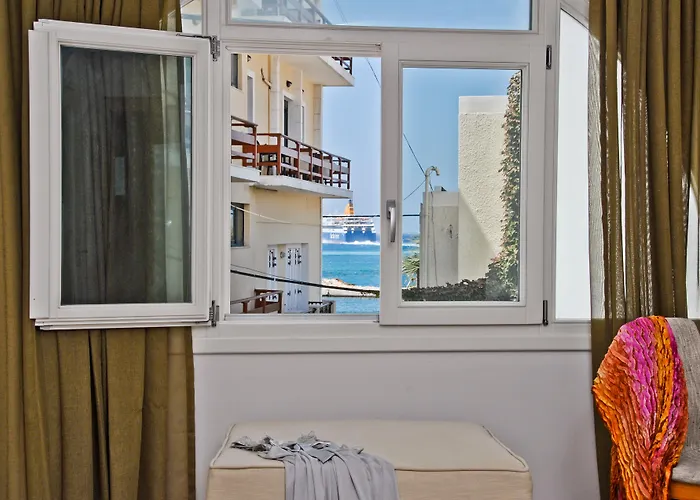 クセニア Naxos City