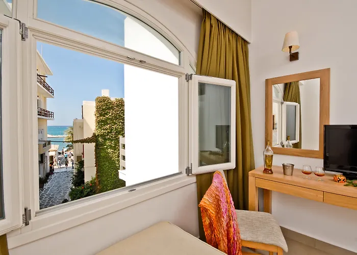 クセニア Naxos City