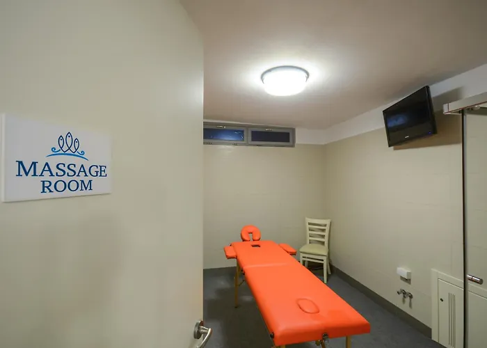 ホテル クセニア 3*