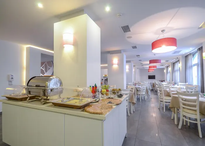 ホテル クセニア Naxos City