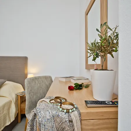 Hotel Xenia