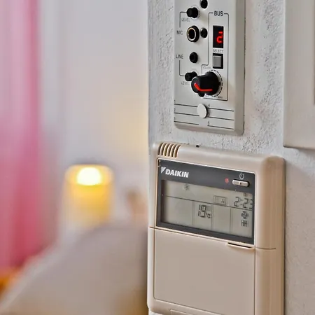 Hotel Xenia 3*