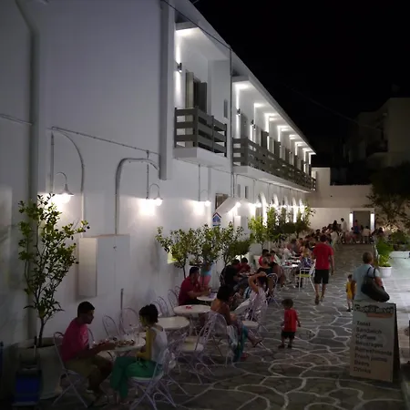 Hotel Xenia 3*
